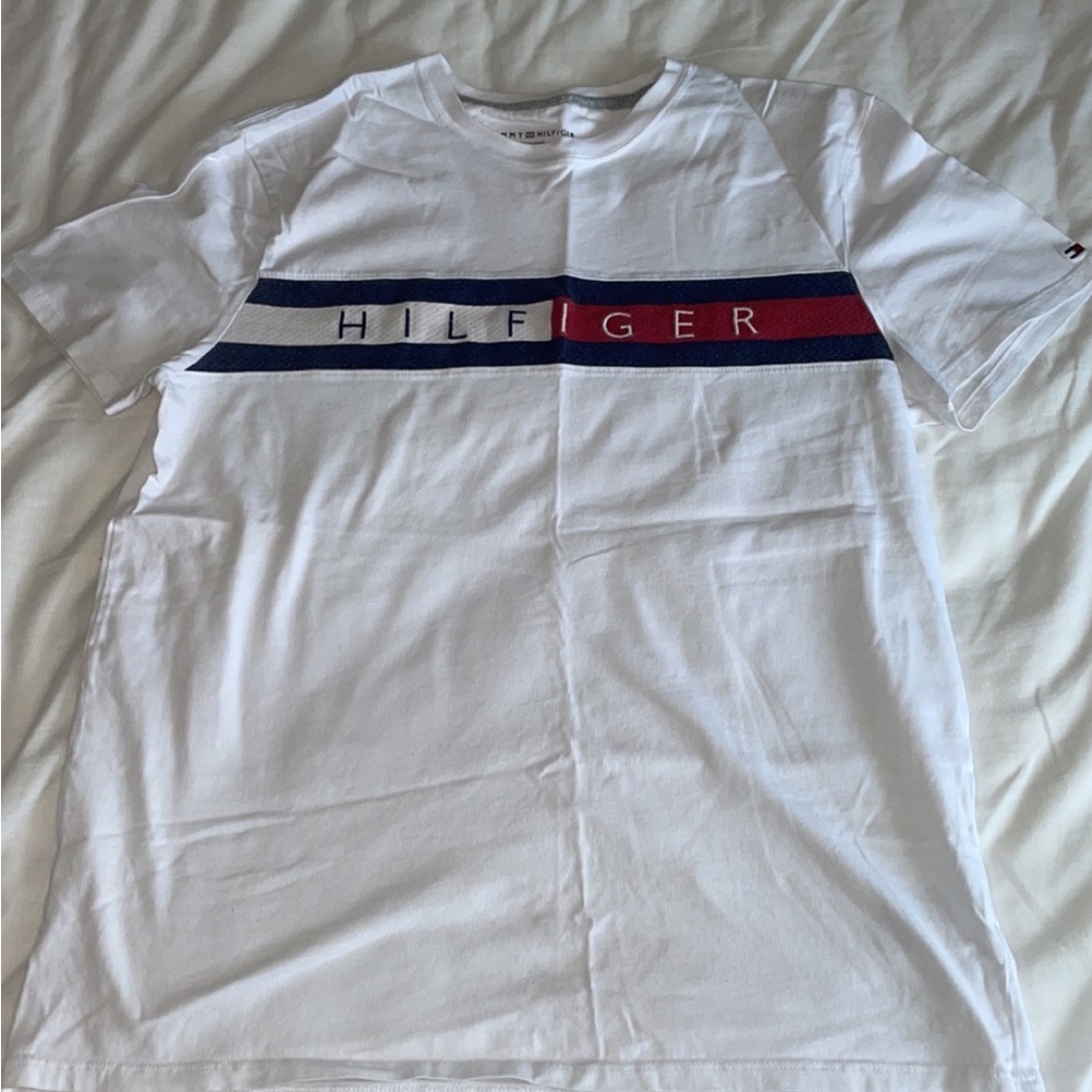 Tommy Hilfiger tshirt